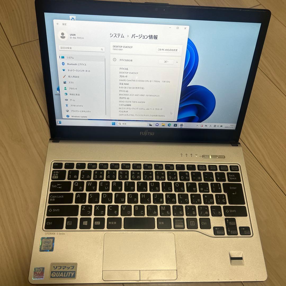 Fujitsu FMVES40SCP ノートPC
