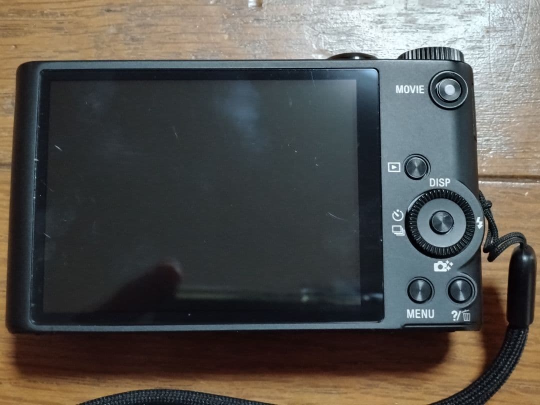 ジャンク品　SONY G 20.0MP コンパクトデジタルカメラ 本体と充電器