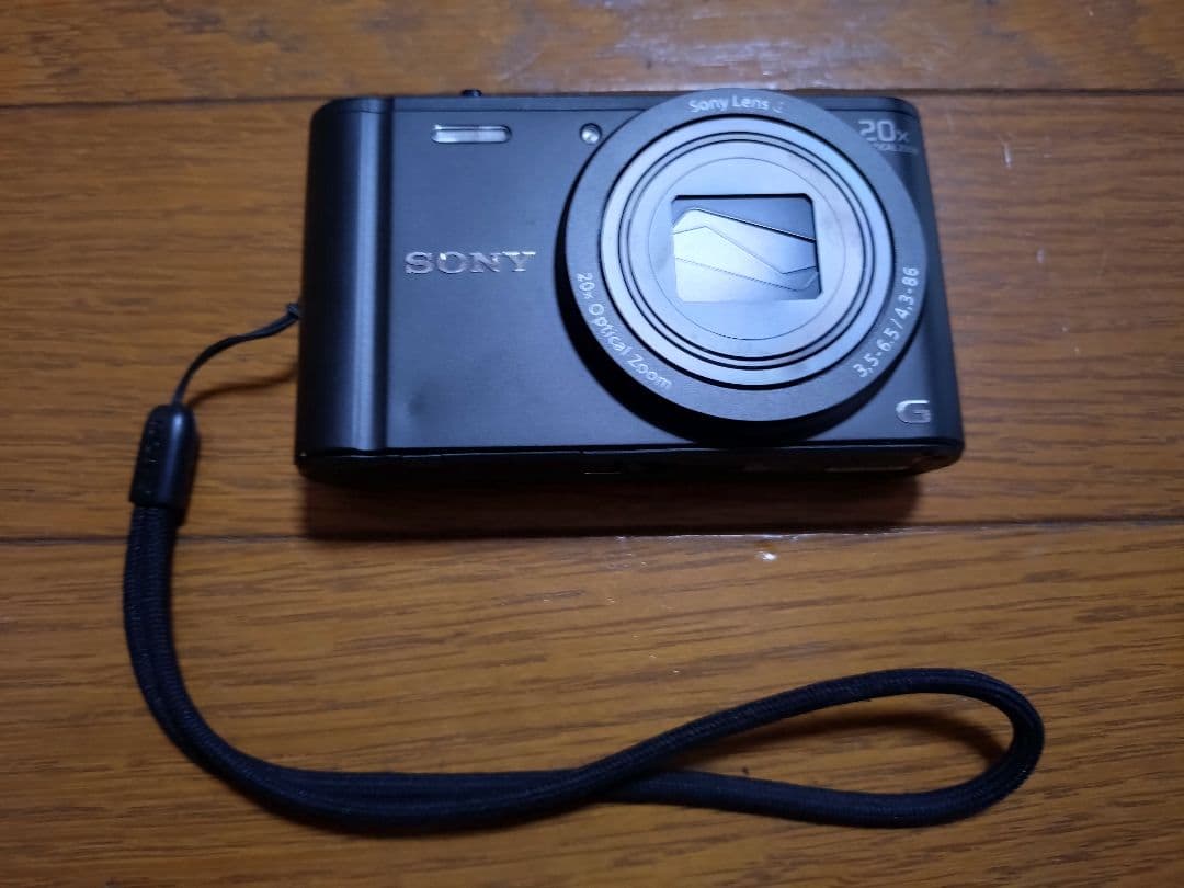 ジャンク品　SONY G 20.0MP コンパクトデジタルカメラ 本体と充電器