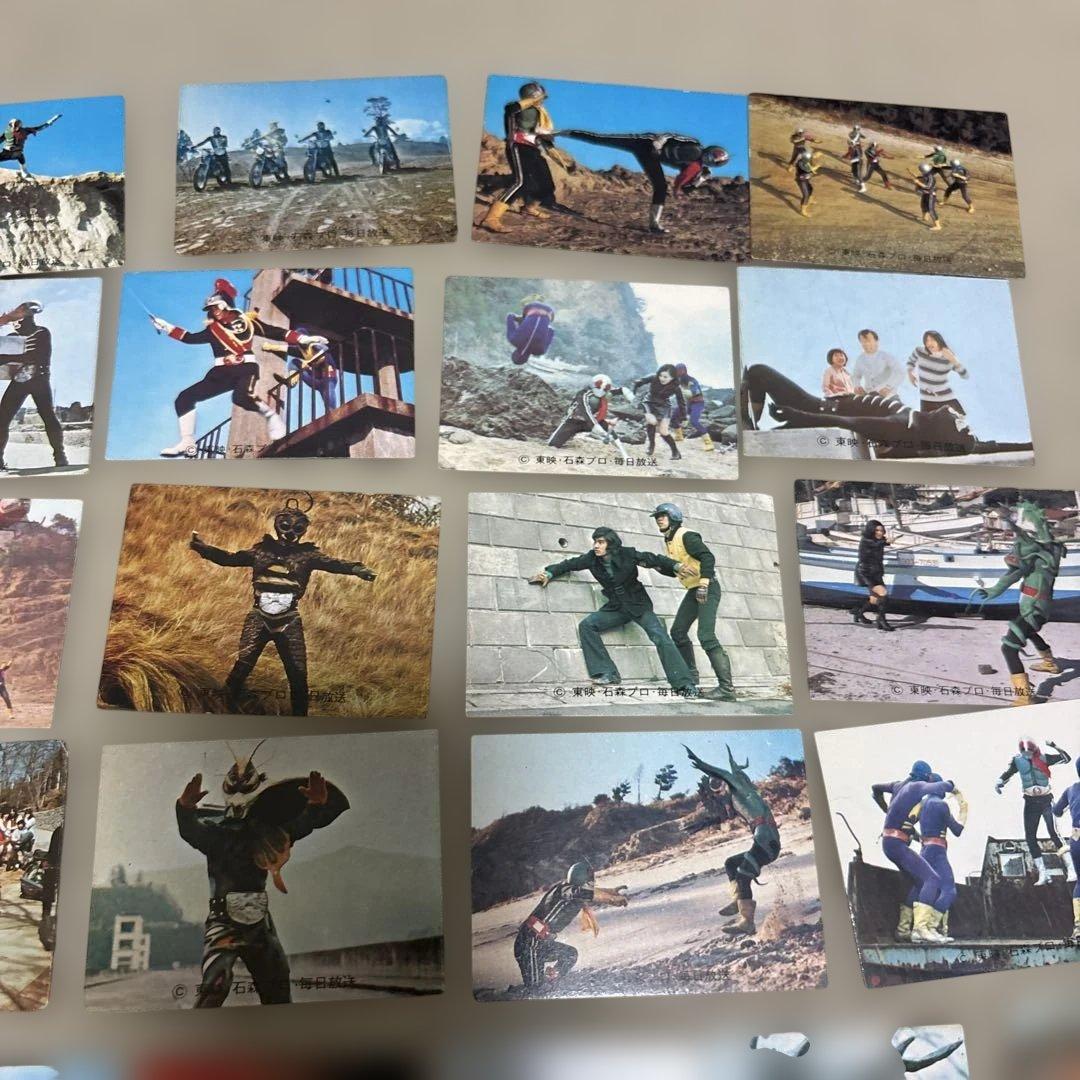 【昭和】カルビー 仮面ライダーカード64枚とアルバム5冊