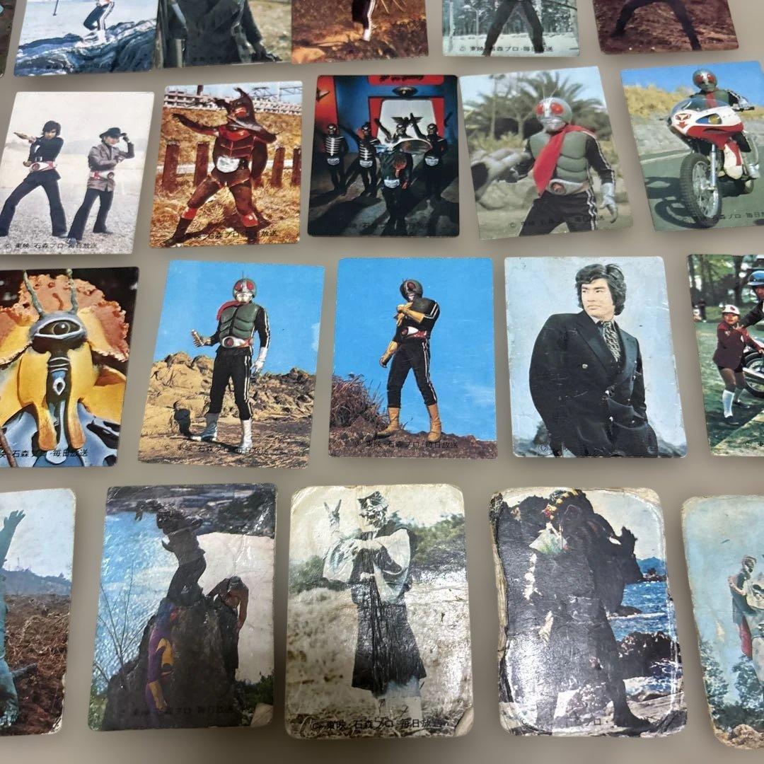 【昭和】カルビー 仮面ライダーカード64枚とアルバム5冊