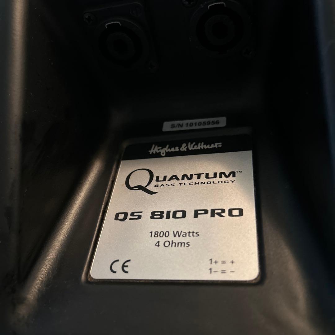 ベース Hughes&Kettner QS810PRO