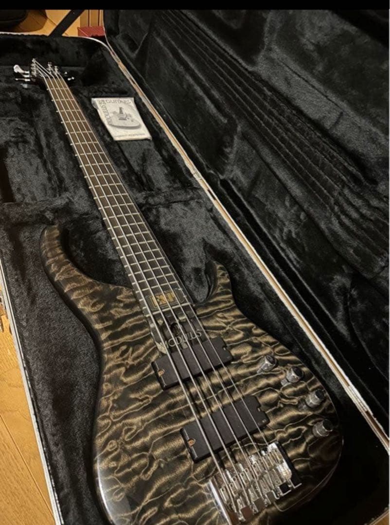 激レア　Modulus Quantom5