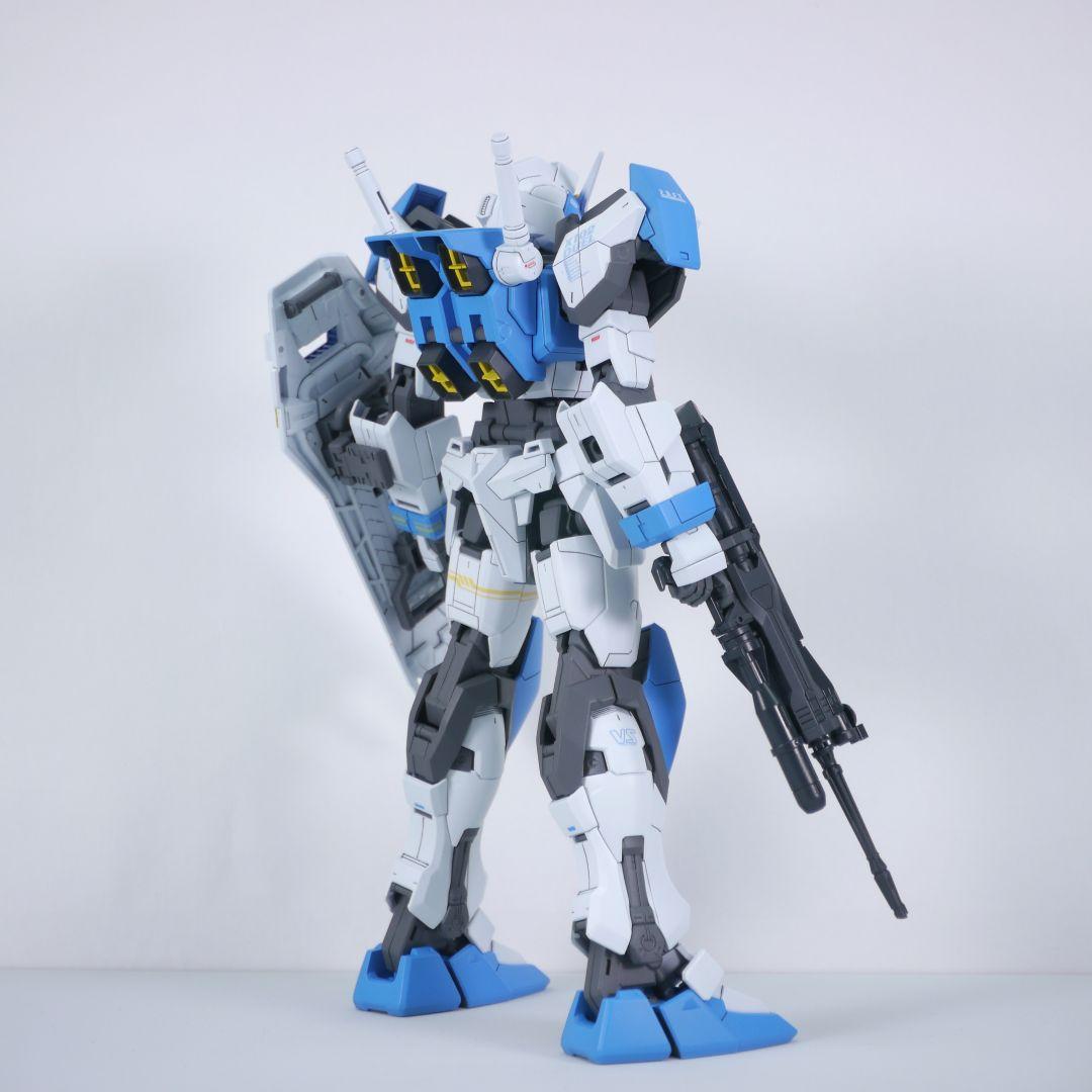 MG デュエルガンダム 塗装 完成品 バンダイ ガンプラ 1/100