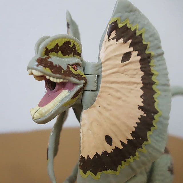 ジュラシックワールド ディロフォサウルス 完品 ケナー ハズブロ マテル