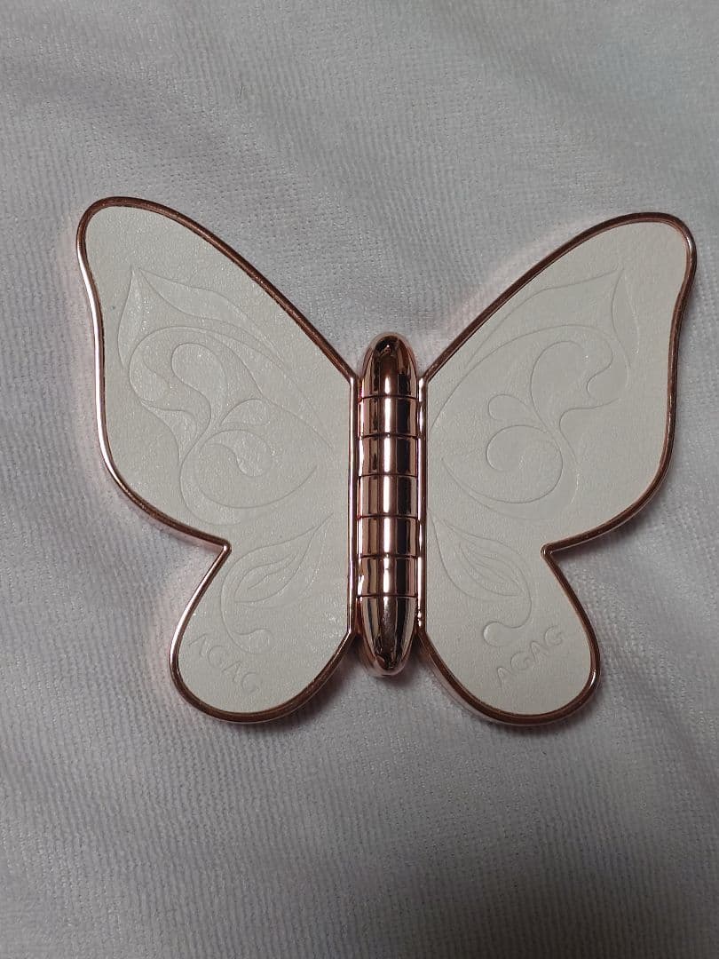 化粧品　新品未使用　大量まとめ売り　fwee，TIRTIR,etc...