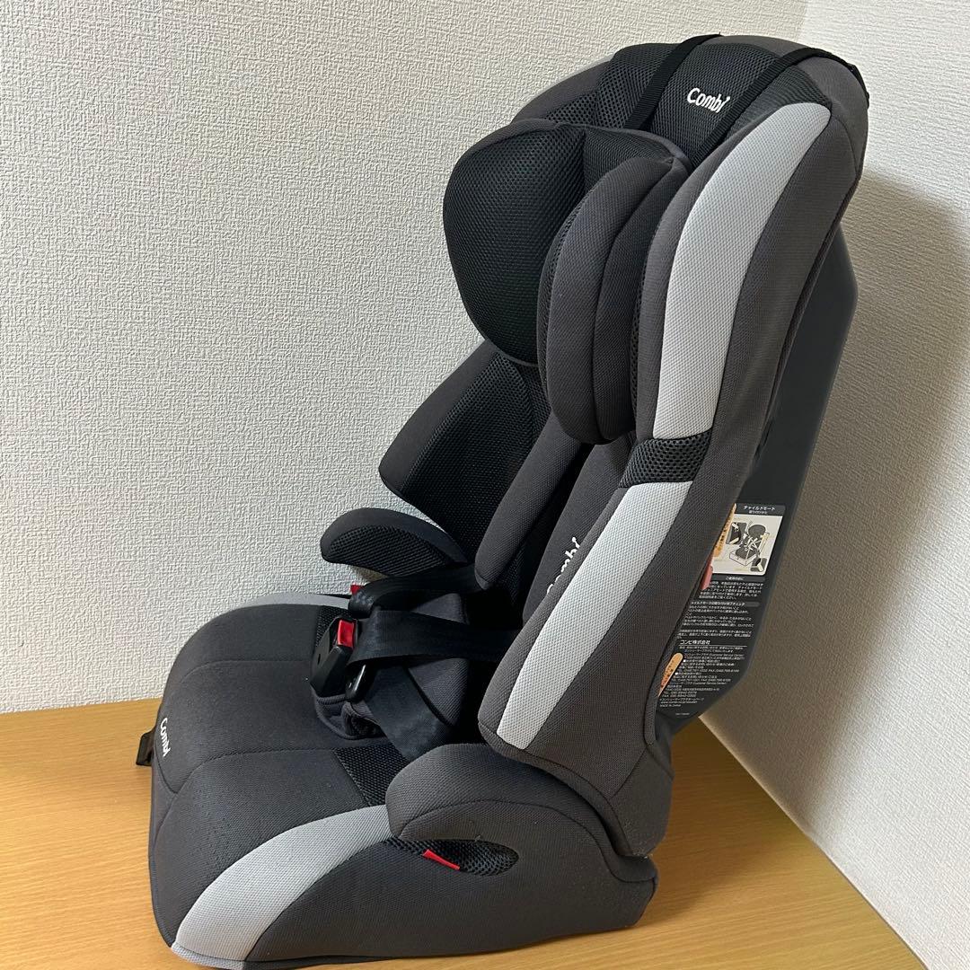 コンビ　ジョイトリップ エアスルーGH グレー ジュニアシート