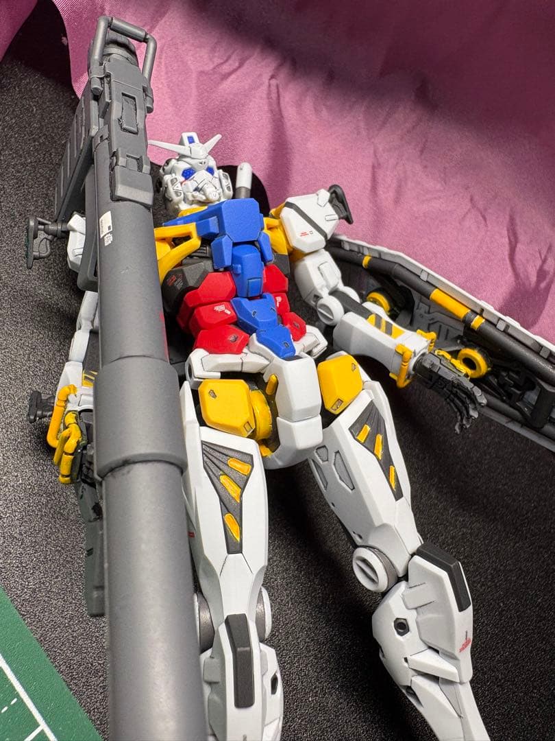 HG 白いガンダム 塗装済 完成品