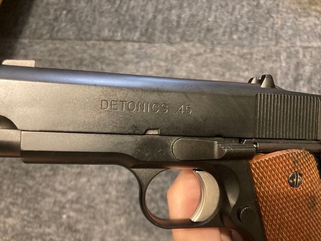 東京マルイ　デトニクス.45 ガスガン