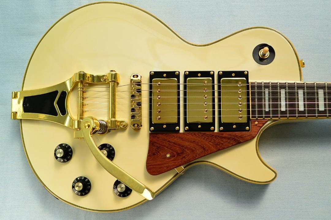 Diamond by Aria 70年代 3PU ビグズビー レスポールカスタム