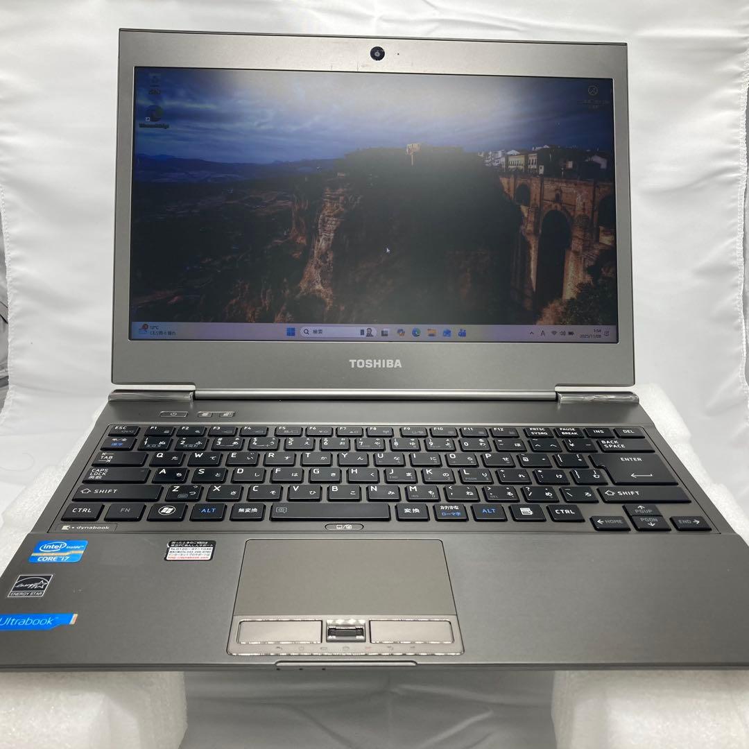 最強Core i7搭載！！バッテリーほぼ新品 高性能ノートパソコン オフィス