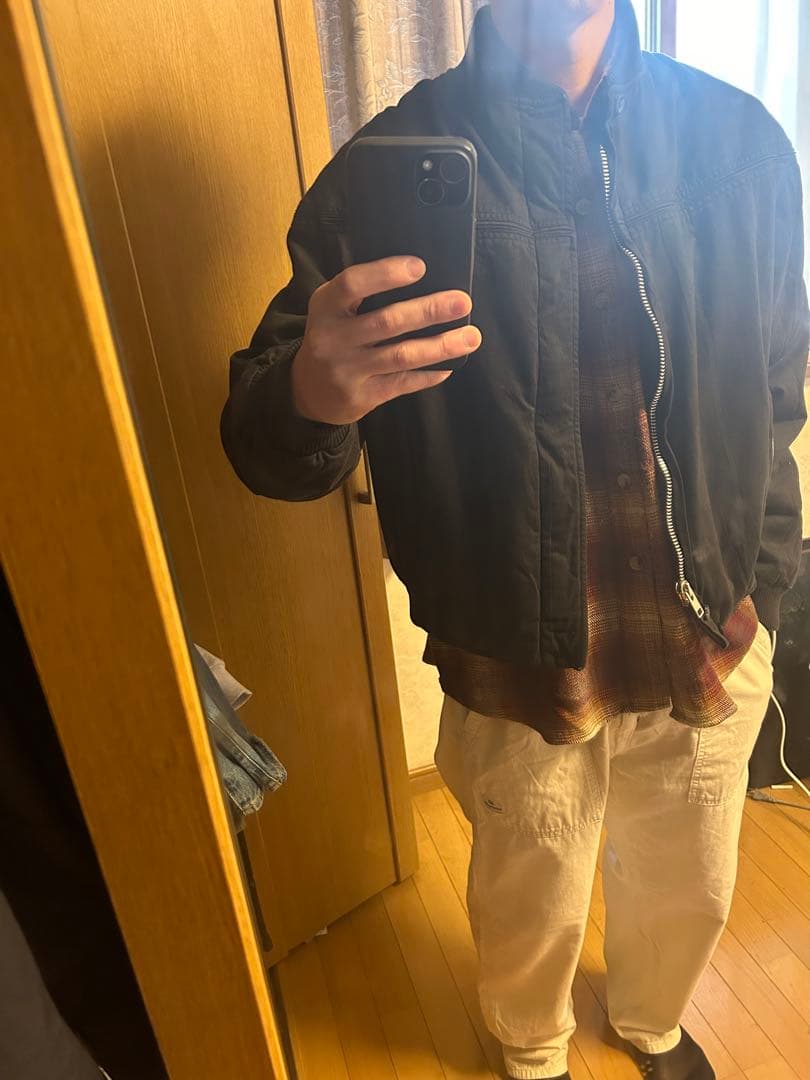 ダービージャケット　ブラック×ゴールド　Ｍカップショルダー