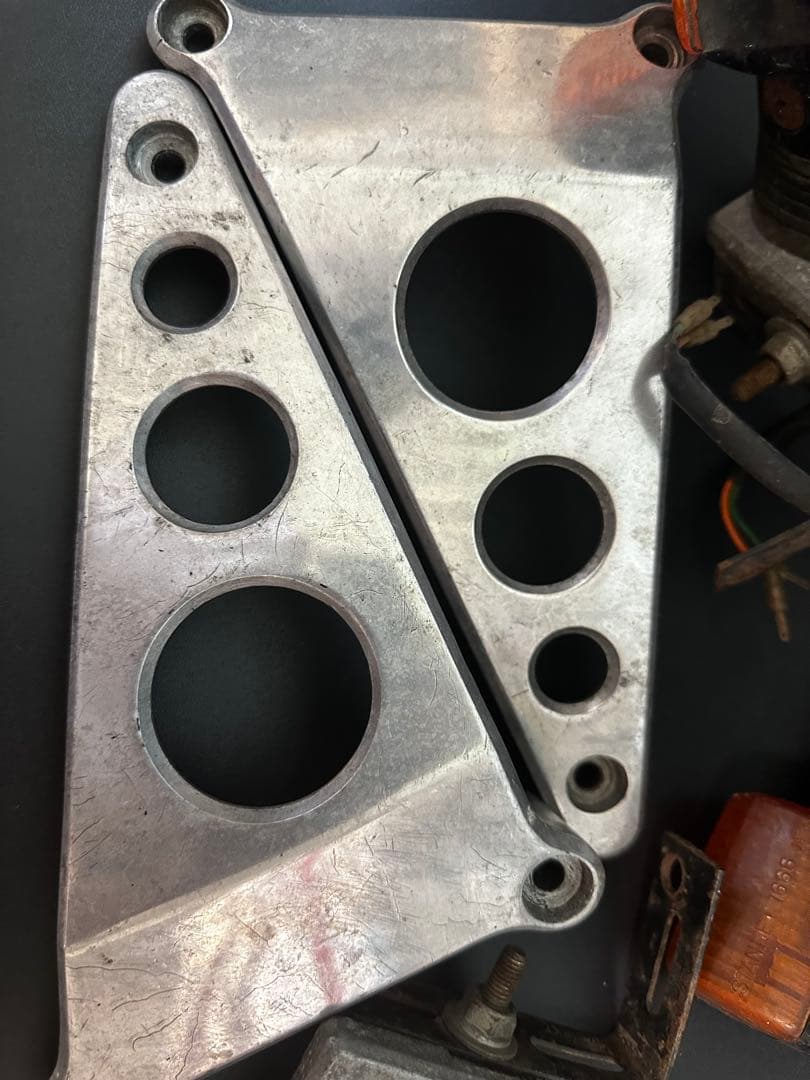 CBR400F 純正ライトステー　セット