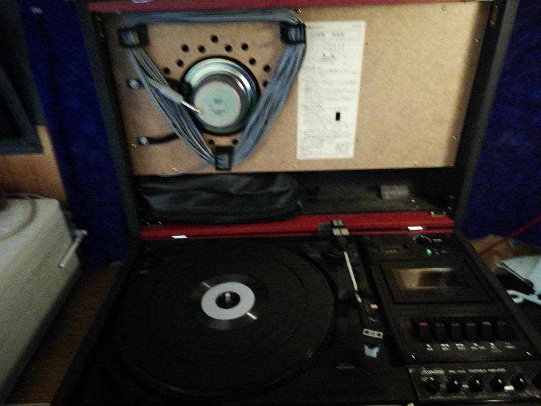 レコード、カセットテープ再生機