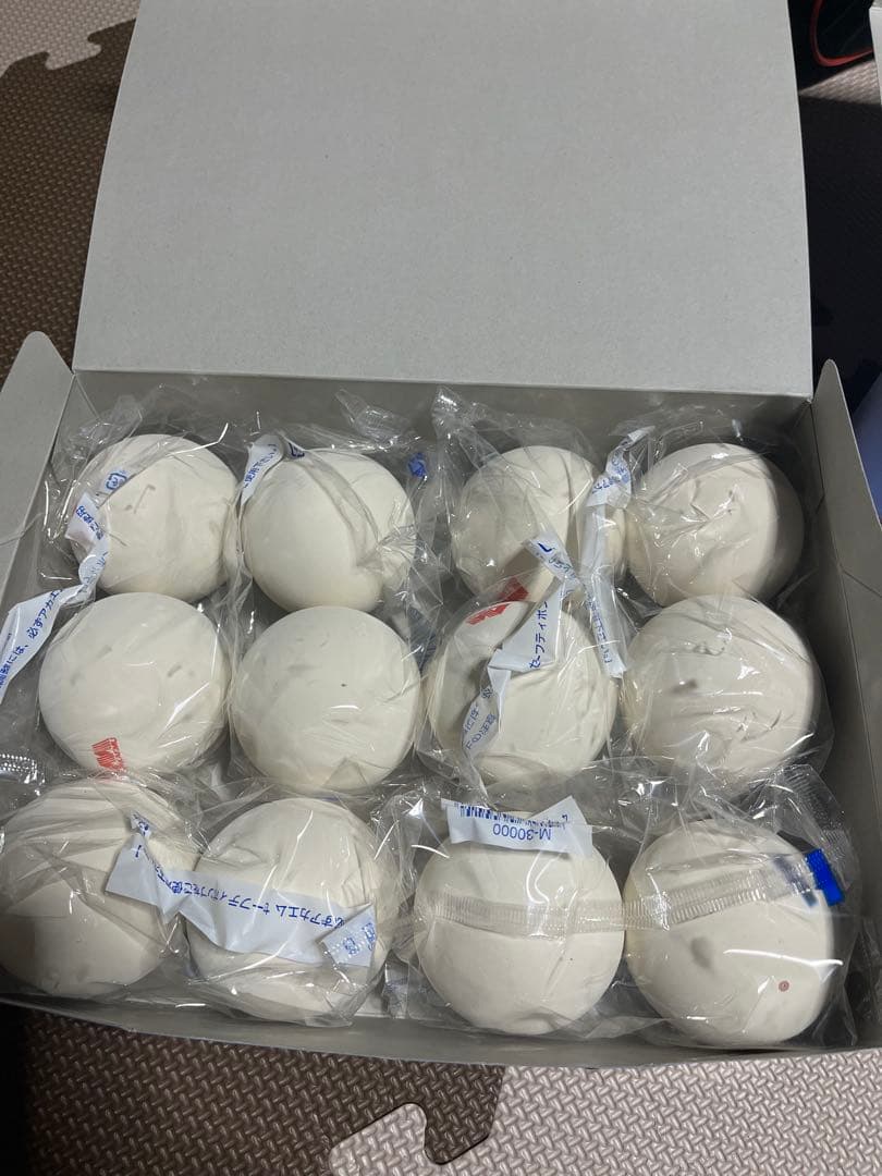 【未使用】ソフトテニスボール　アカエム【公認球】