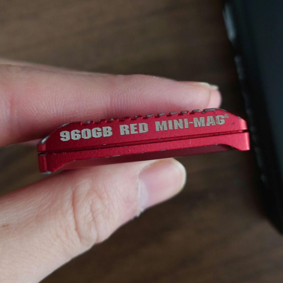 Red Mini Mag 960gb リーダー付き
