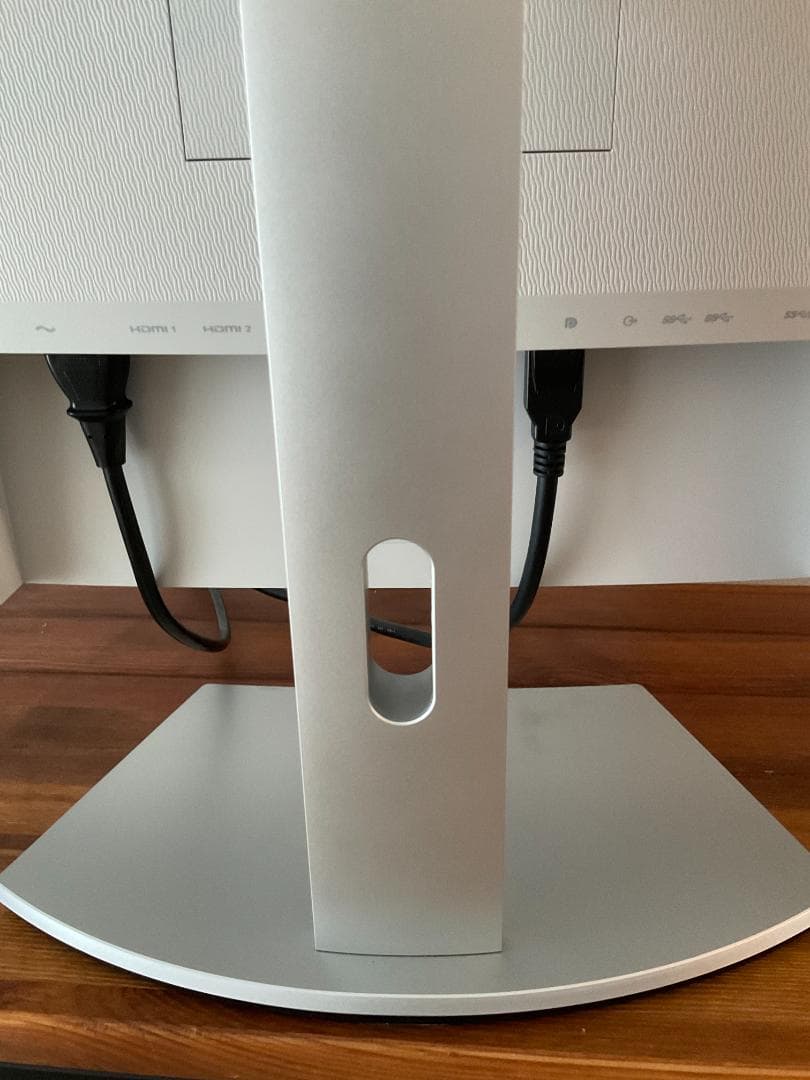 Dell S3221QS 31.5インチ 曲面4Kモニター ディスプレイ