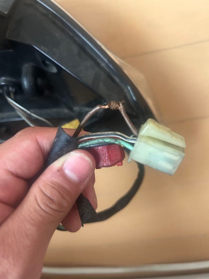 わちゃわちゃテール