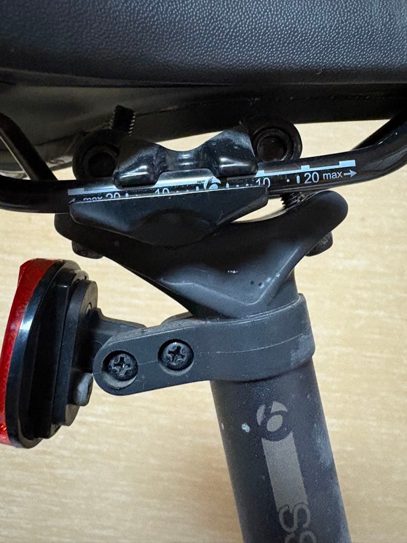 #TREK2017年モデル　FXS4 #クロスバイク シルバー