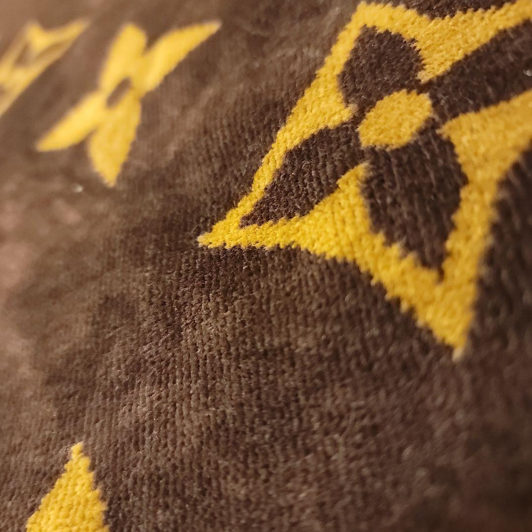 ルイヴィトン　LOUIS VUITTON ビーチタオル　モノグラム　ブラウン