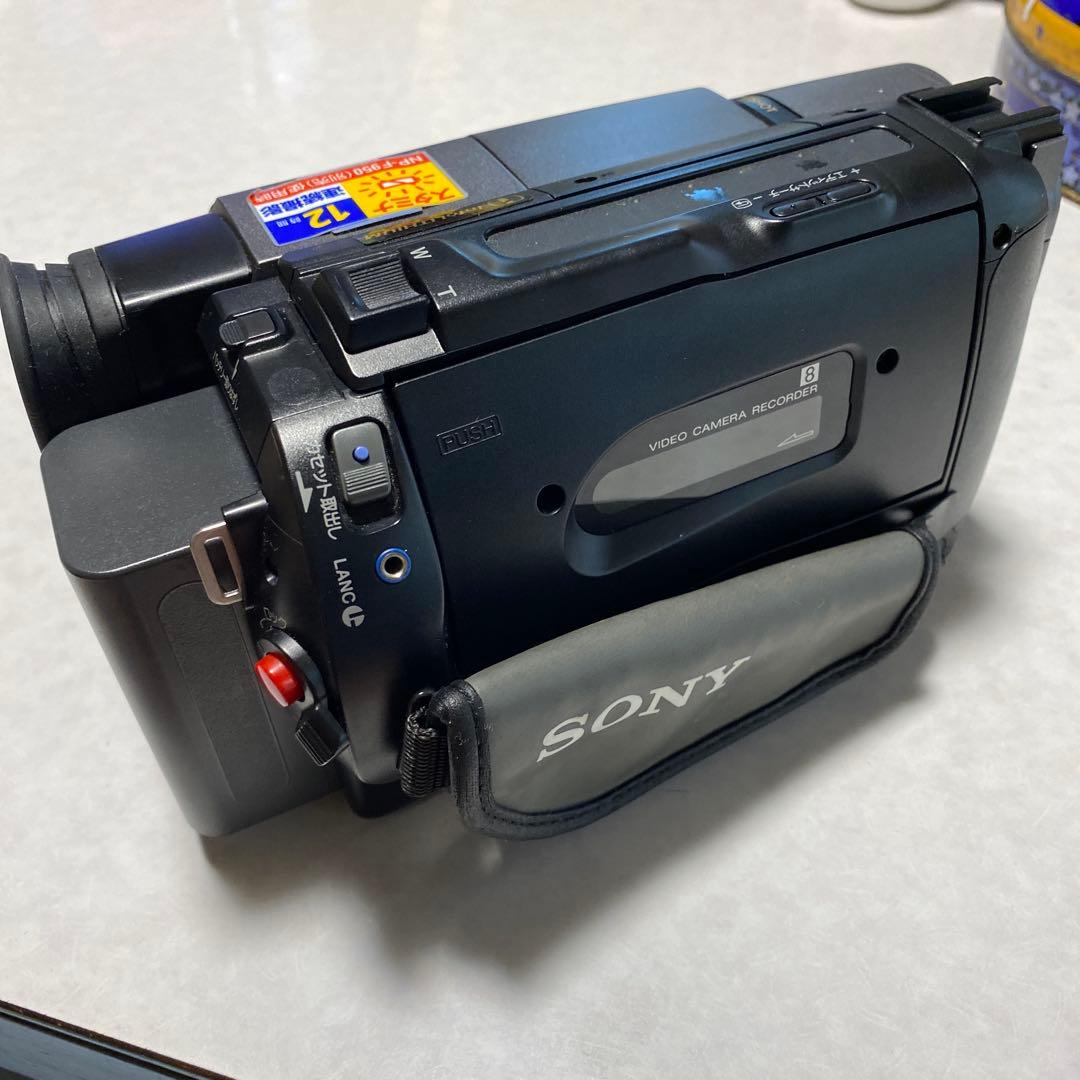 SONY HANDYCAM Video8 CCD-TR280 ②