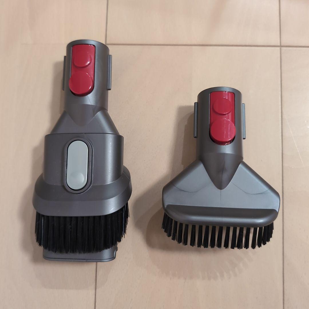 ⚠️　ダイソン　コードレスクリーナー　Dyson v8 fluffy+