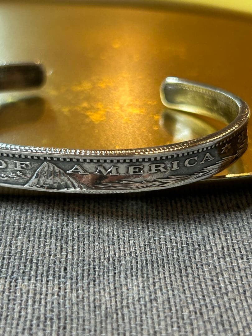 モルガン銀貨バングル