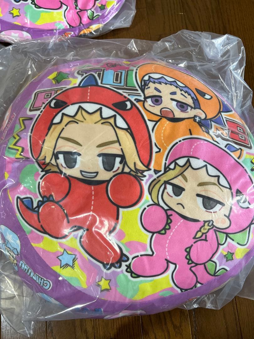 25個★東京リベンジャーズ クッション 約45cm マイキー ドラケン 花垣武道