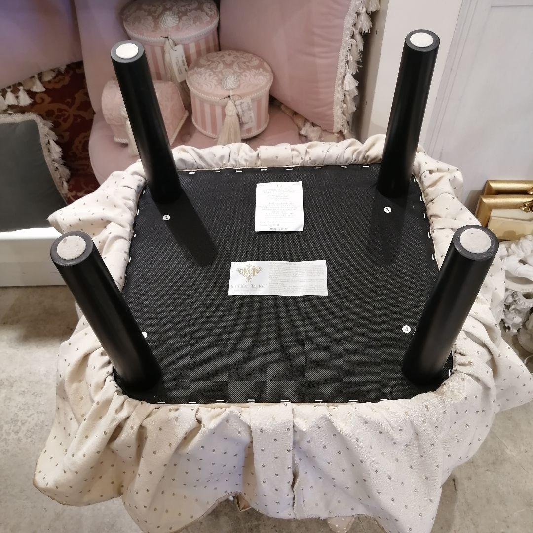 Φ【美品】ジェニファーテイラー Heirloom オットマン フットスツール ②