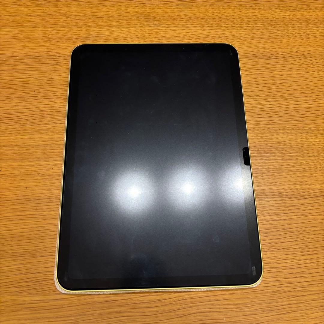 【早い者勝ち】ほぼ未使用！256GB！iPad 第10世代 キーボード付き