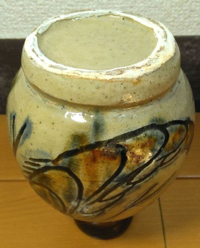 人間国宝 金城次郎 魚海老文花瓶 栞 共箱(本人直筆書付）美品 壺屋焼 壷屋焼