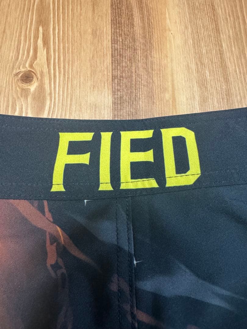 ファイドFIEDサーフパンツ/フィジーク/ステージショーツ28サイズ