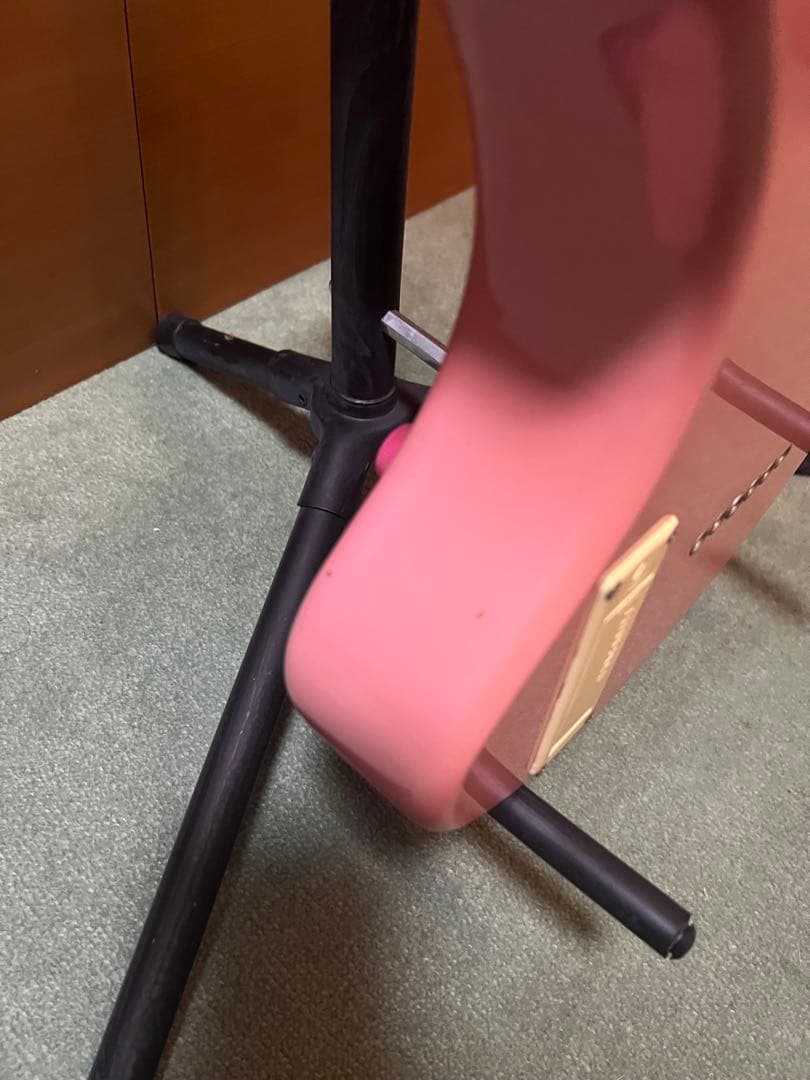 Fernandes ZO-3HK サンリオコラボモデル キティ