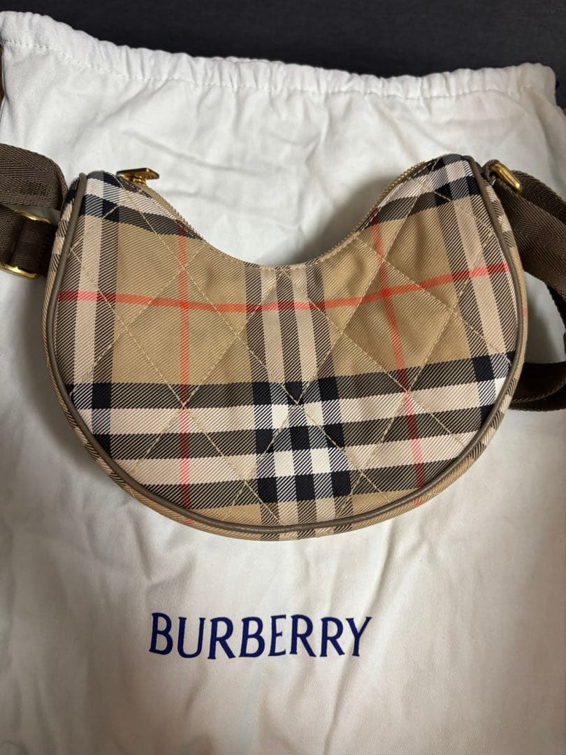 バーバリーホースシュークロスボディバッグ