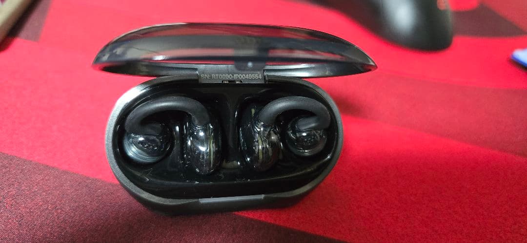 JBL SOUNDGEAR CLIPS ワイヤレスイヤホン