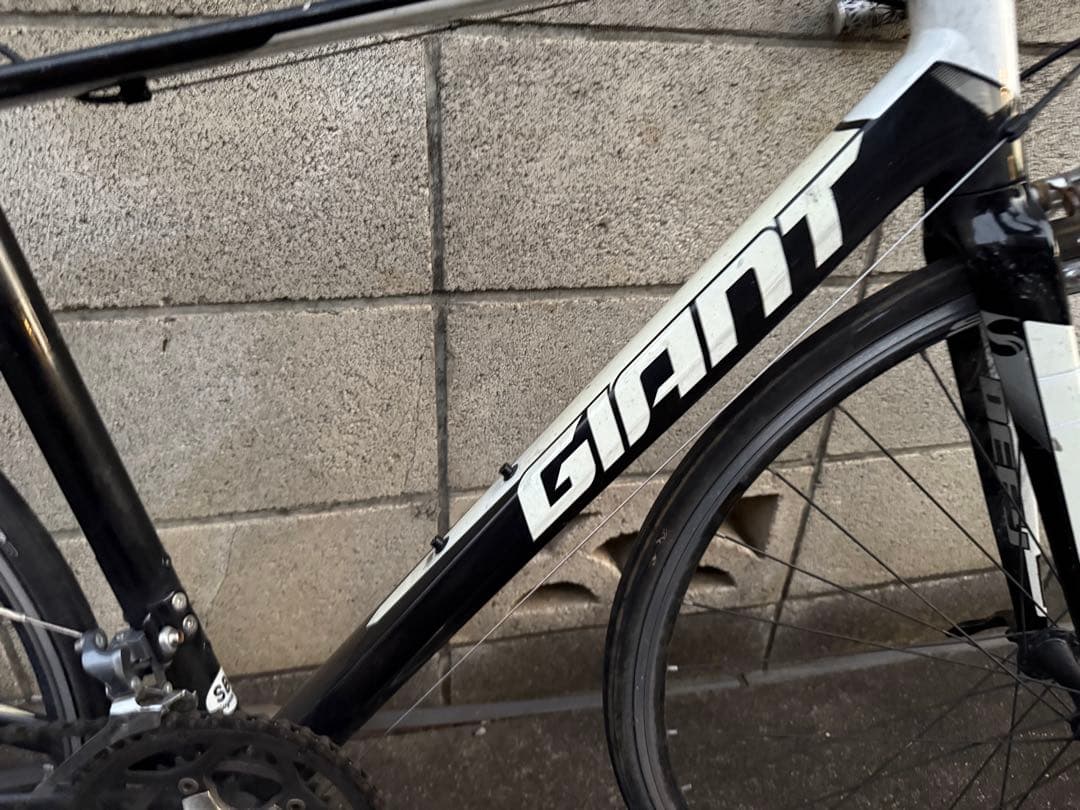 GIANT DEFY ロードバイク　一部送料無料！