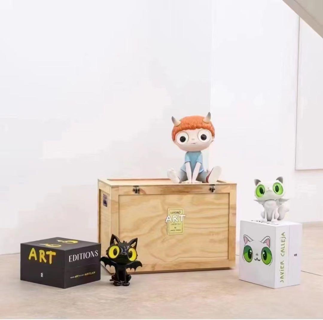 アーティスト ハビエル・カレハによる「You Choice One」新しい限定版