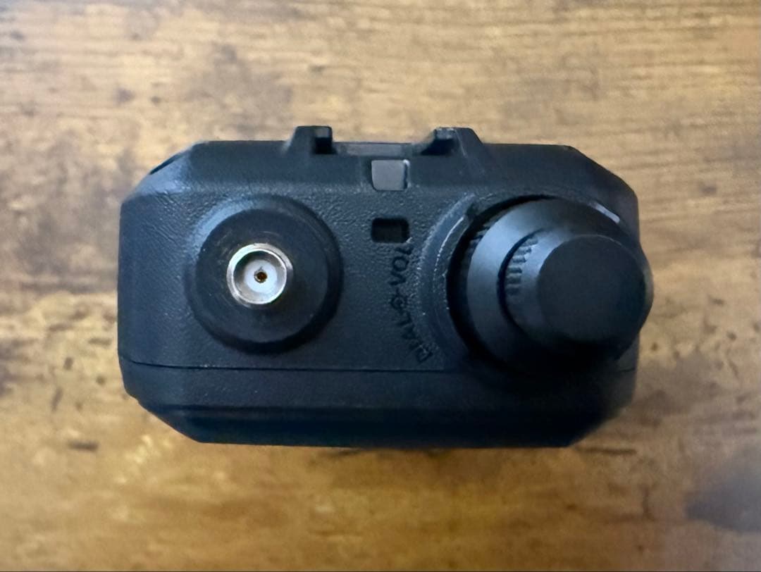 ICOM IC-R15 広帯域ハンディレシーバー