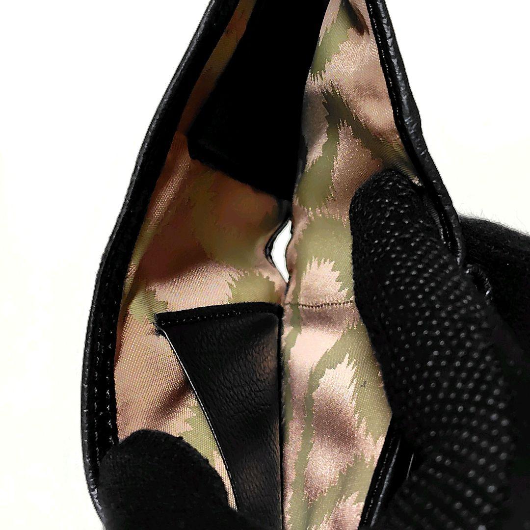 ヴィヴィアンウエストウッド　折り財布　がま口　黒　レザー　オーブ