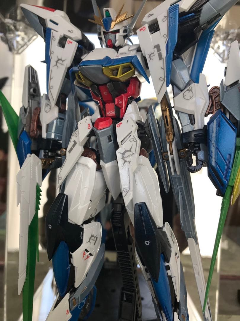 【完成品　塗装済】MGエクリプスガンダム　ガンプラ完成品