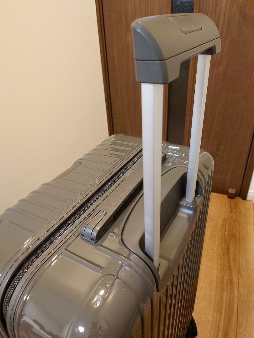 RIMOWA リモワ エッセンシャル チェックイン M Slate グレーグロス