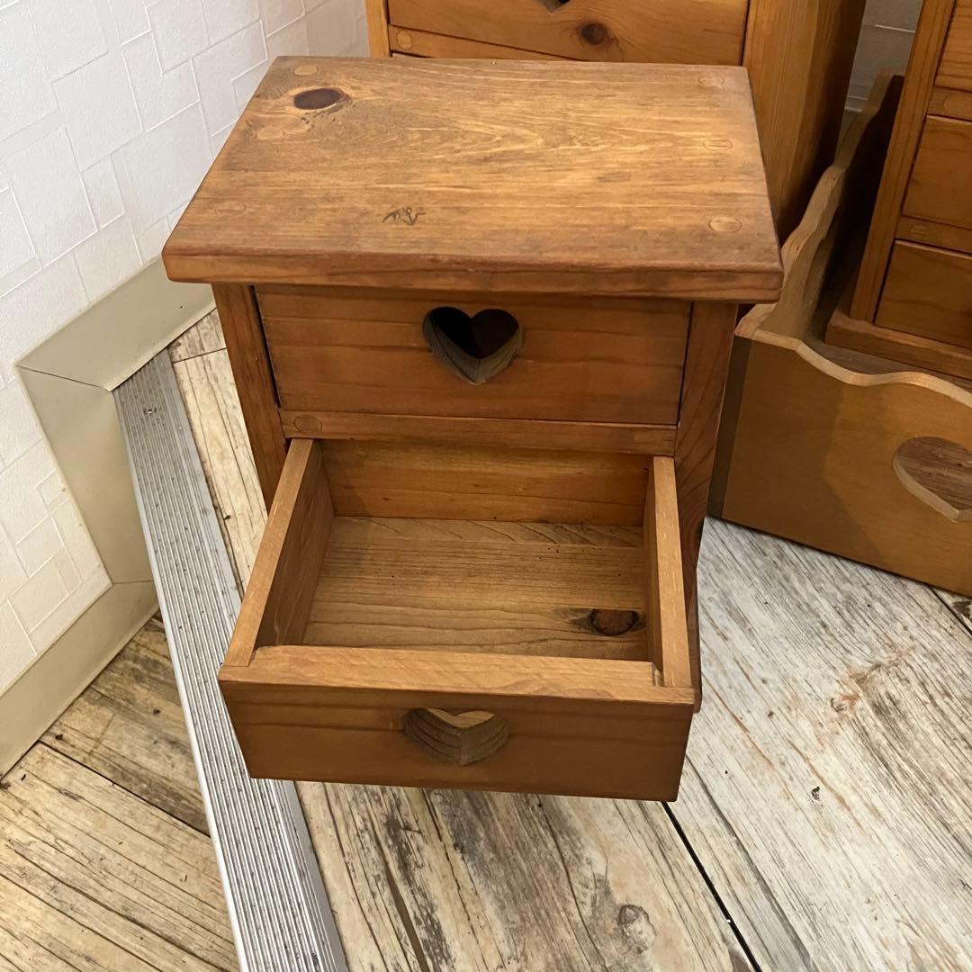 カントリー家具　ハートのくりぬき　ハンドメイド品　木製チェスト 5点セット