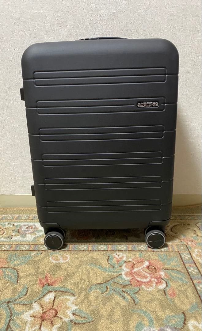 AMERICAN TOURISTER ノヴァストリームキャリーケース　ブラック