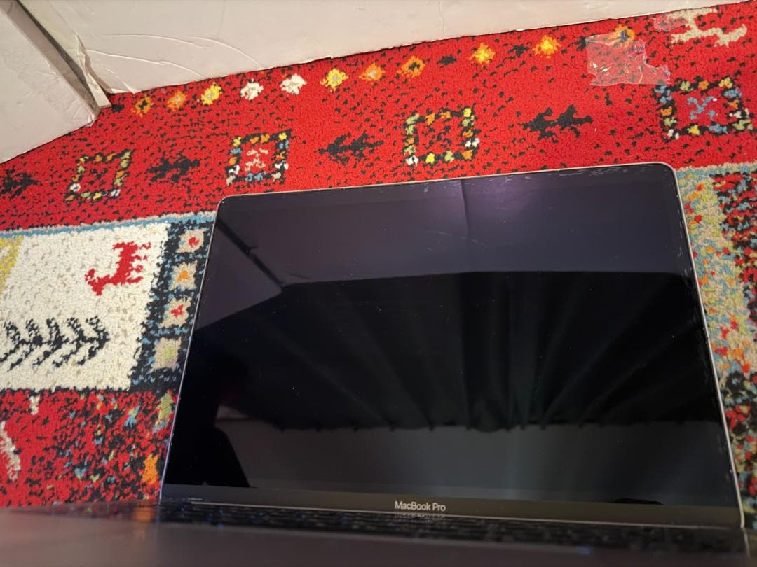 MacBook Pro 2020 マックブックプロ　85