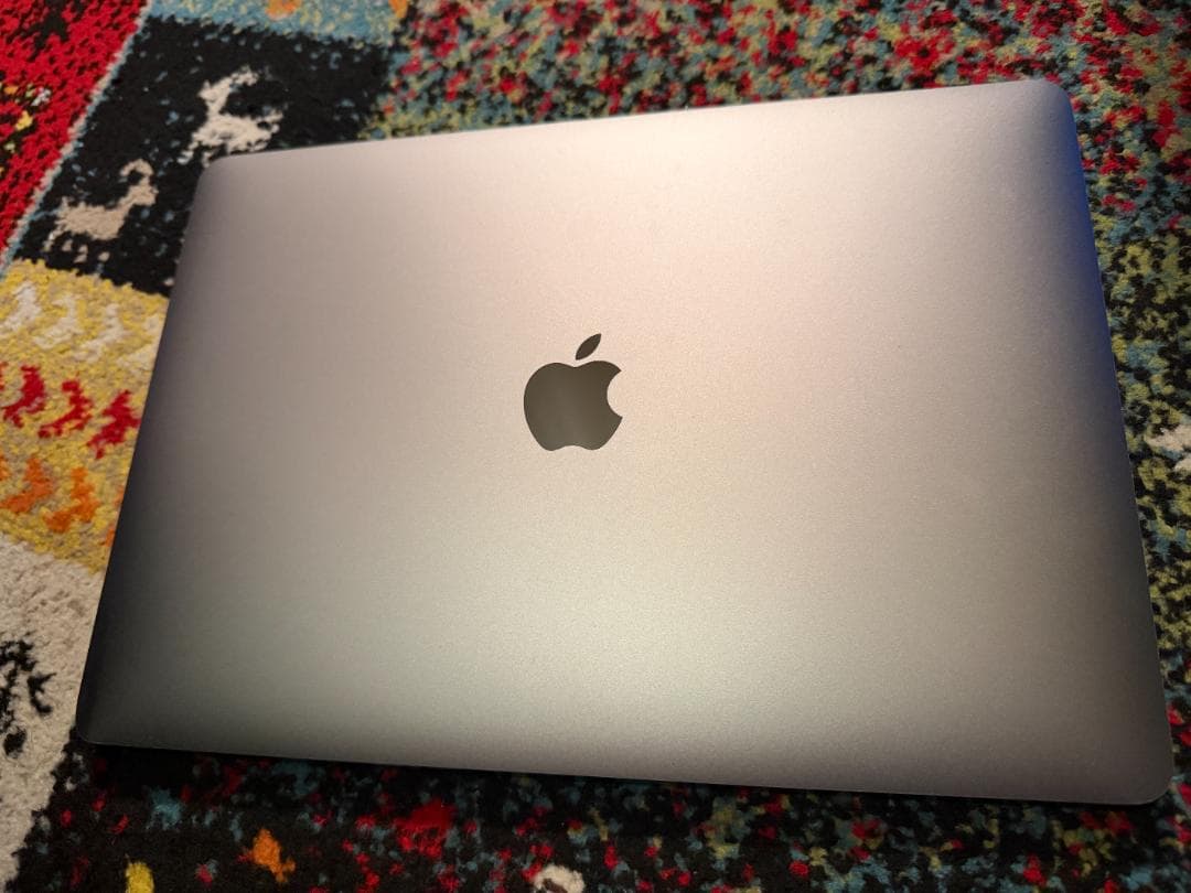 MacBook Pro 2020 マックブックプロ　85