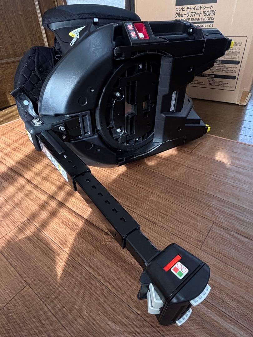 Aprica ISOFIX 新生児　回転式チャイルドシート フラディア グロウ