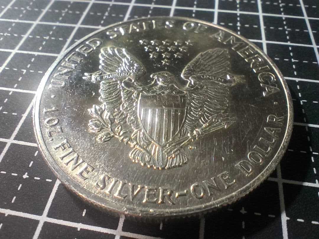 状態悪い 純銀 イーグル銀貨 1オンス アメリカンシルバーイーグル 1oz