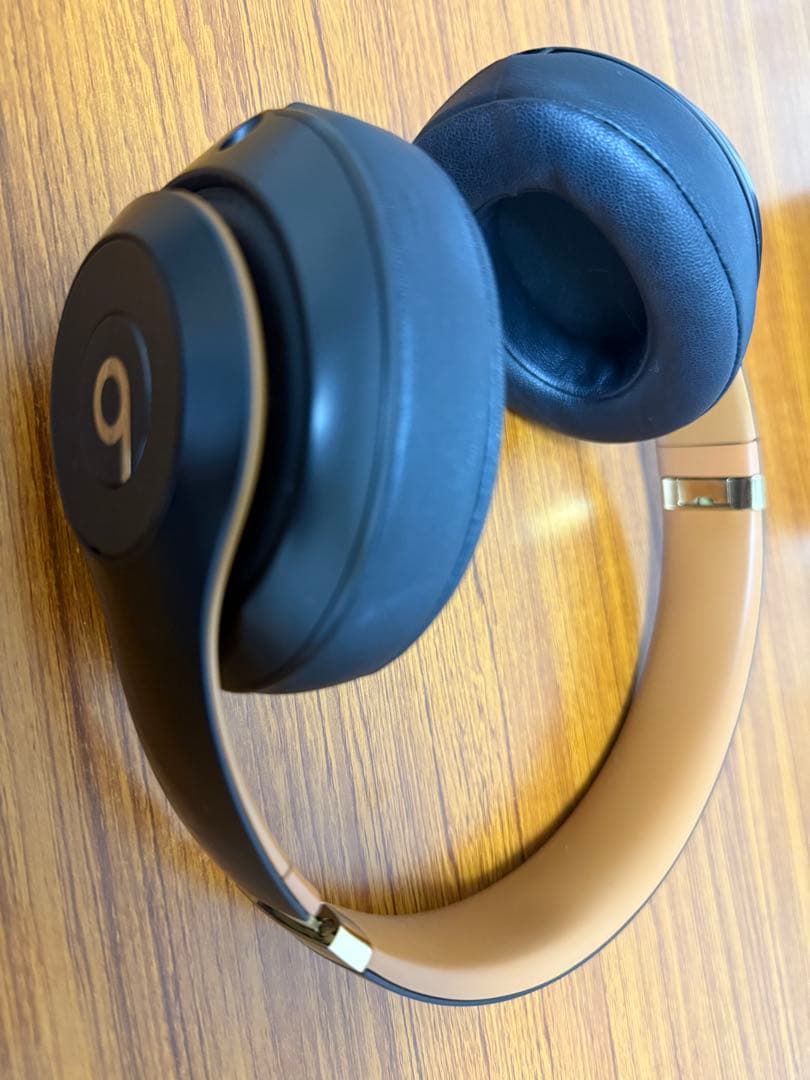 Beats Studio3 Wireless シャドーグレー
