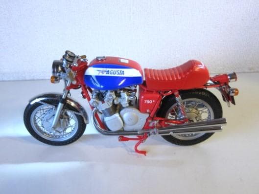特価 MINICHAMPS (1/12) ＭＶ アグスタ 750S