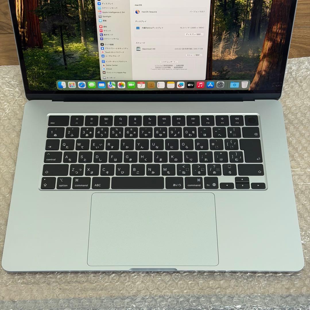 MacBook Air 15インチ M4 16GB 256GB 新品同様